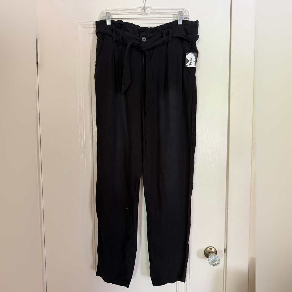 BDG Black High-Waisted Paperbag Pants